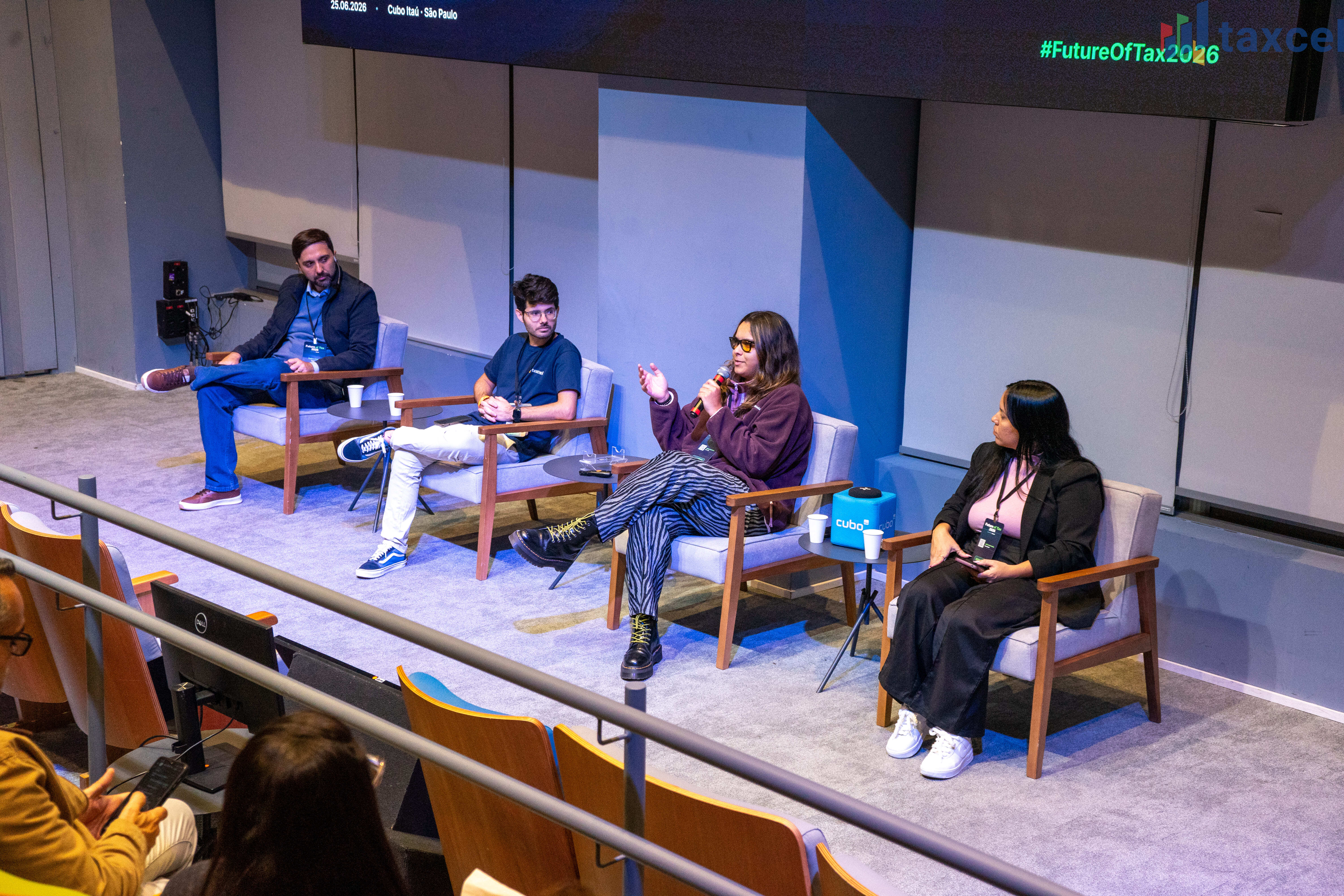 Painel de debate sobre o futuro da tributação no Future of Tax 2026